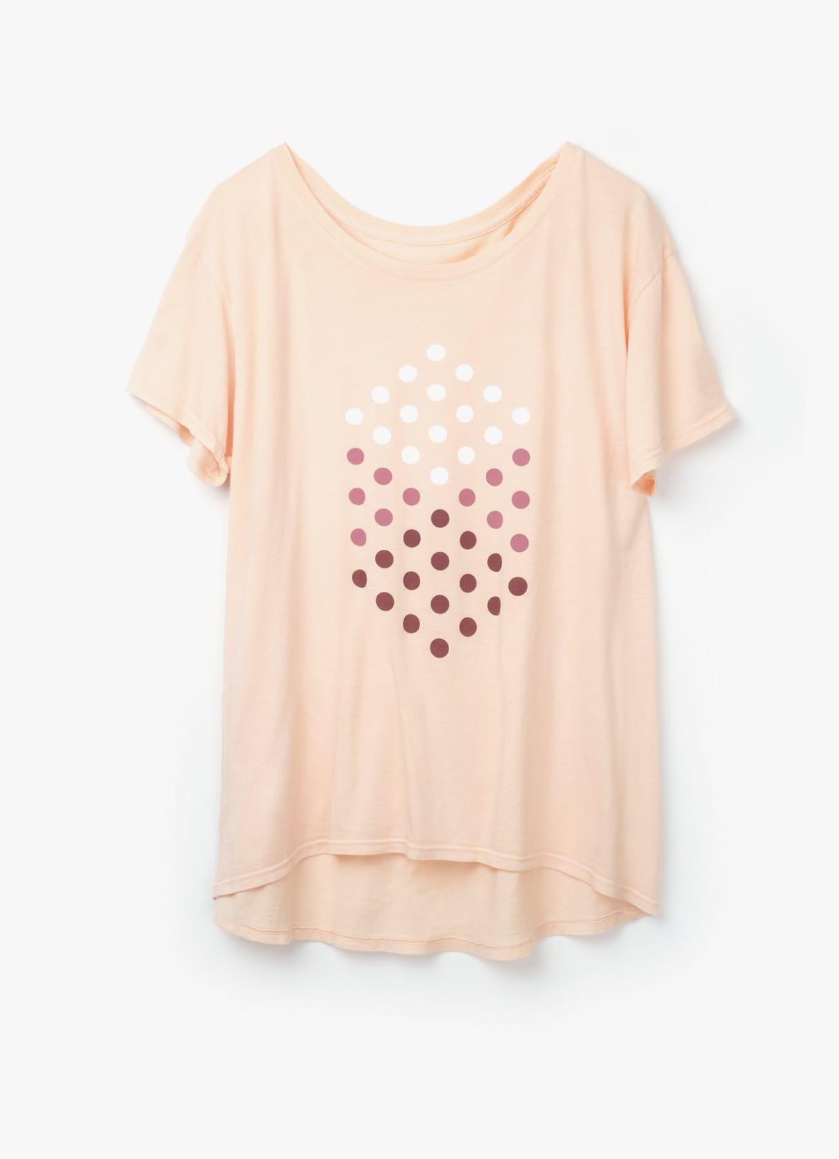 pink tee
